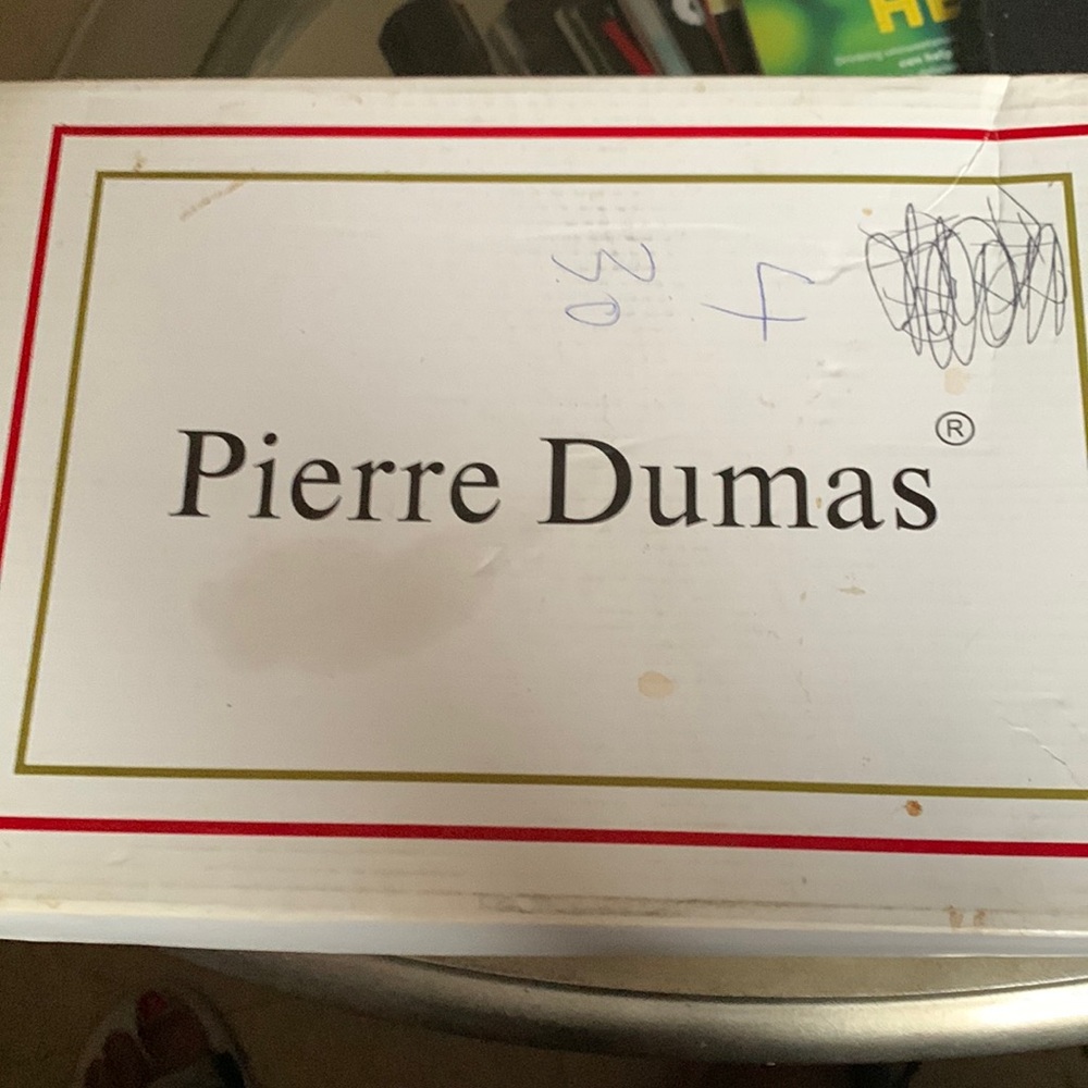 Pierre Dumas size 10  red